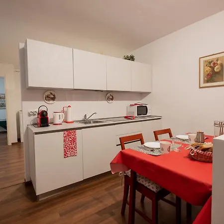 Palazzo Montegnacco-braida Апартаменты *